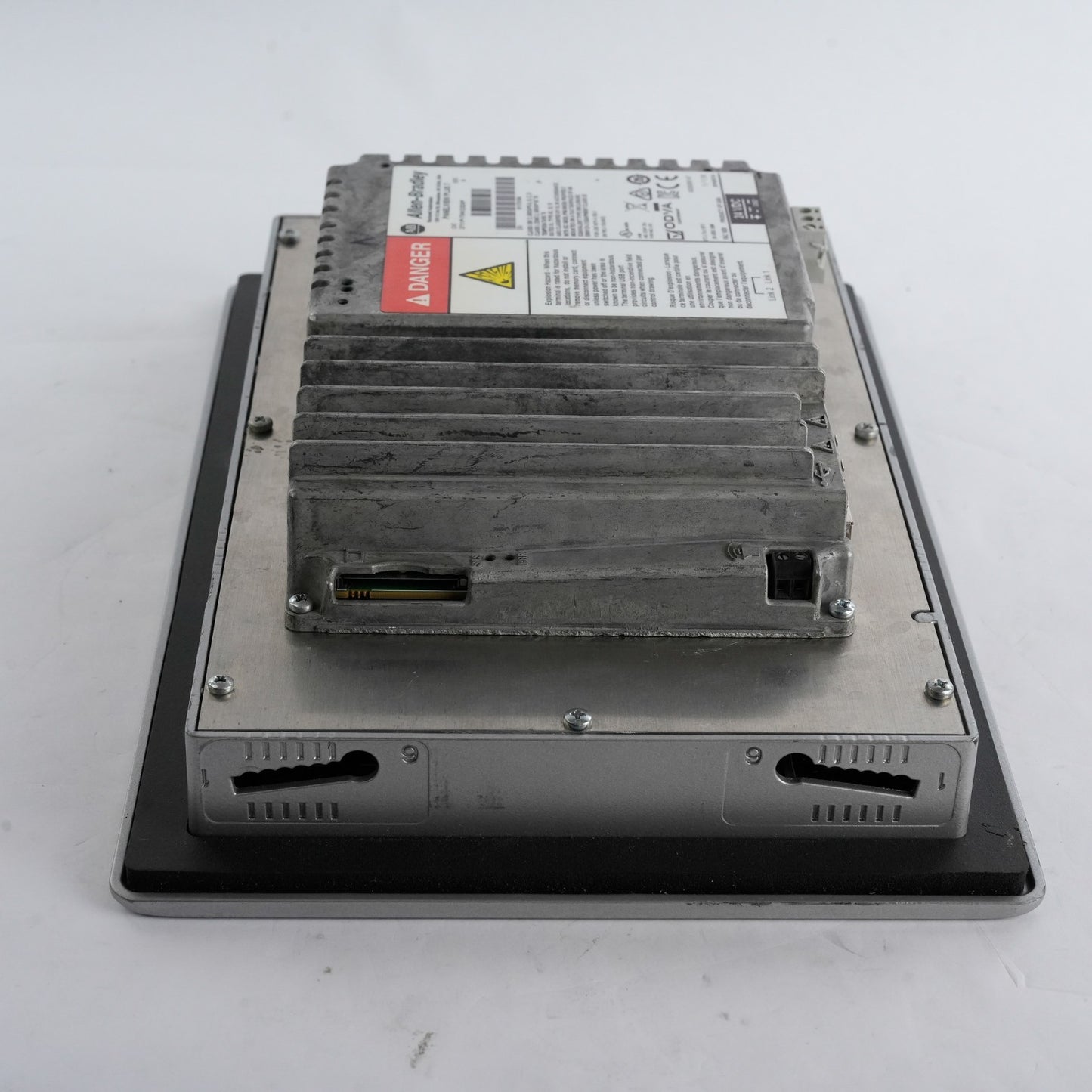 Allen Bradley 2711P-T9W22D9P /A PanelView Plus 7 9" 24V Color 2711PT9W22D9P