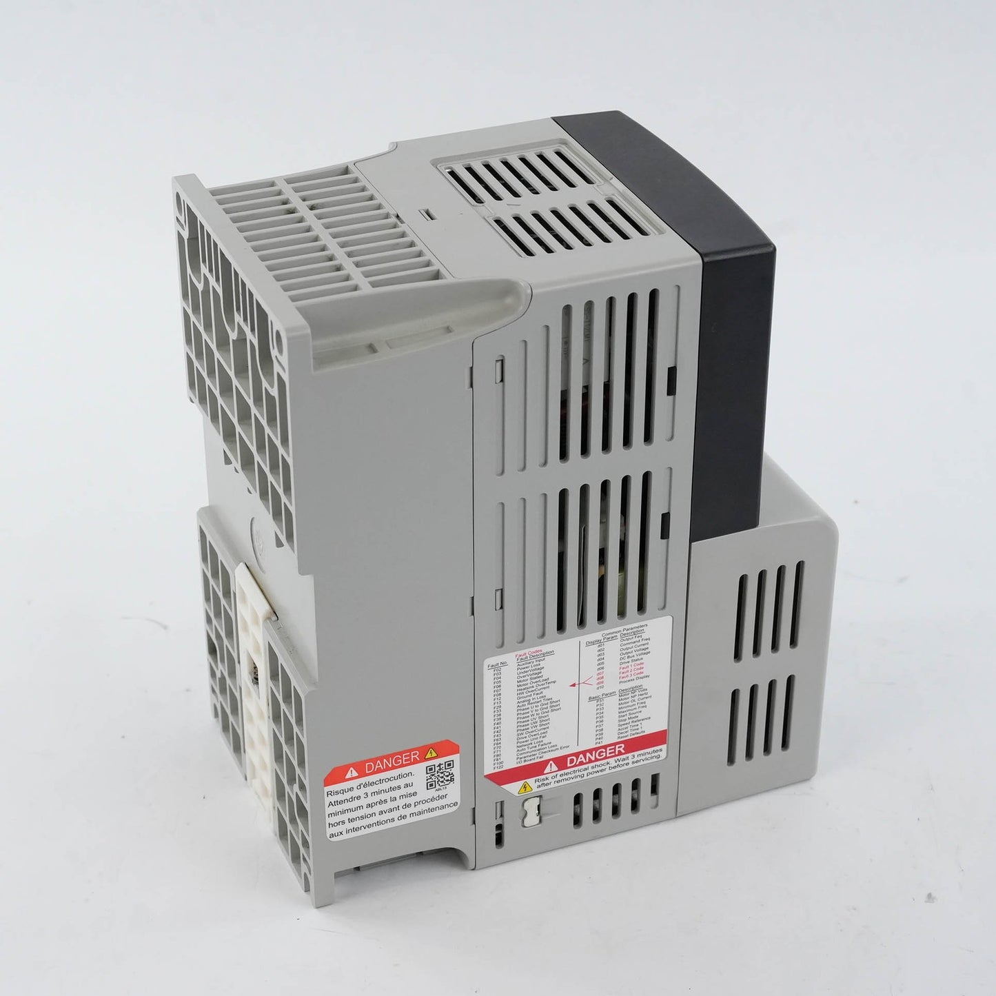 Allen Bradley 22B-D4P0N104 Ser A PowerFlex 40 AC Drive 480V 3PH 2HP 1.5kW