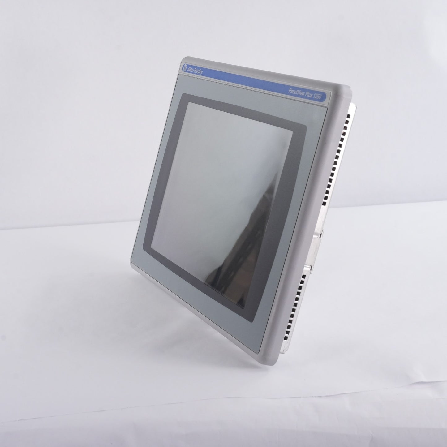 Allen Bradley 2711P-RDT12C /C Panelview Plus 1250 Operator Interface Panel