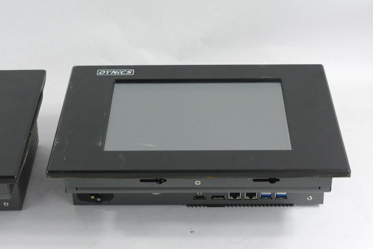 Dynics PV10PTBTMIDJD1AE19TM3 1" PV PANEL MOUNT INDUSTRIAL TOUCHSCREEN PC 4:3