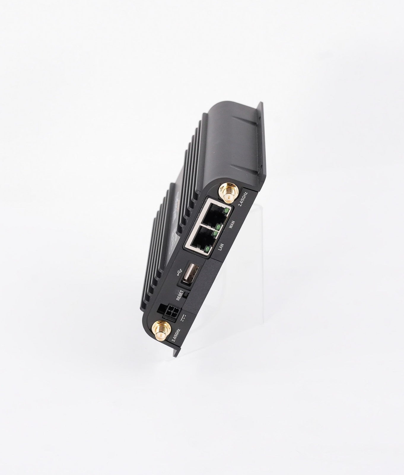 Cradlepoint IBR900-1200M-B IBR900 Series Router IBR9001200MB - Open Box