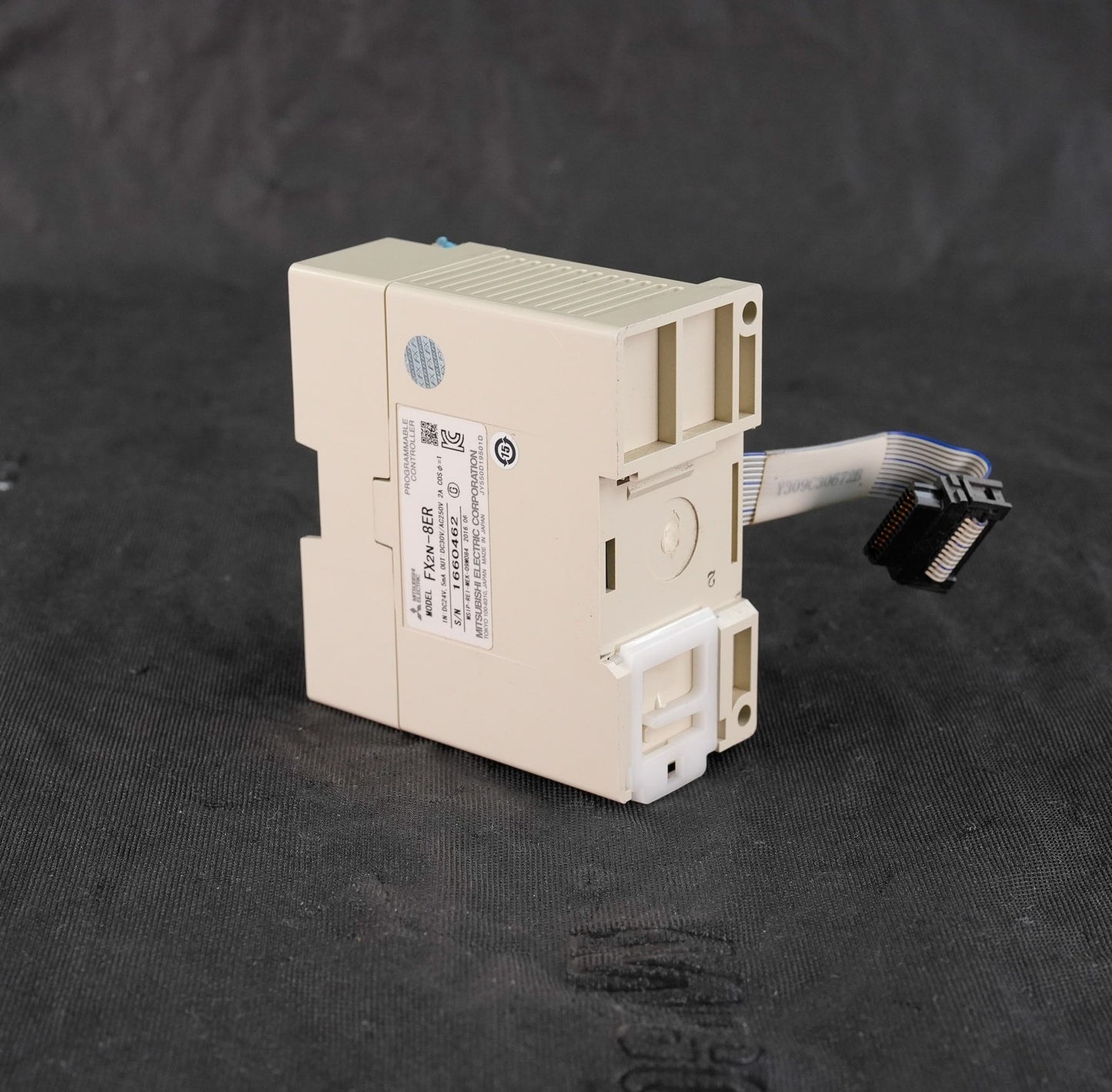 Mitsubishi Electric FX2N-8ER Programmable Controller DC24V / DC30V FX2N8ER
