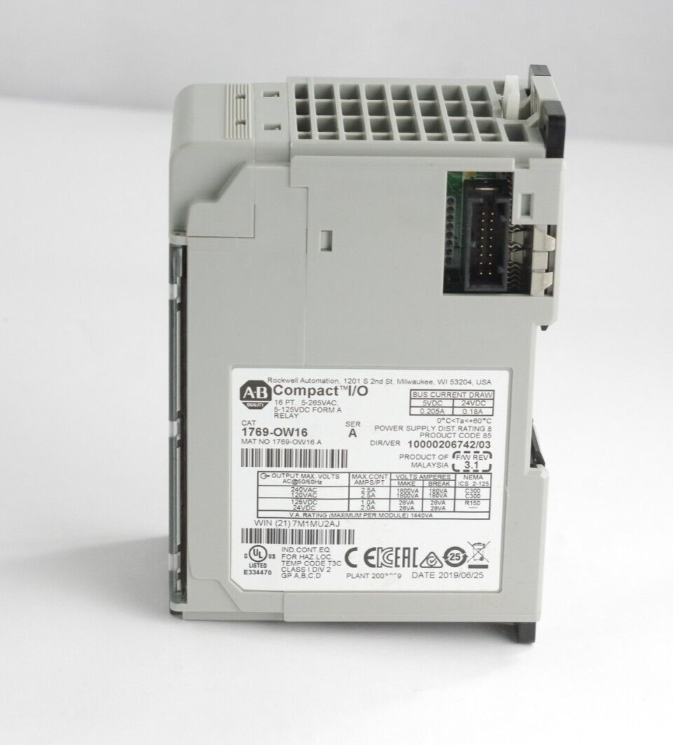 Allen Bradley 1769-OW16 Ser A F/W 3.1 Compact I/O Module - No Box