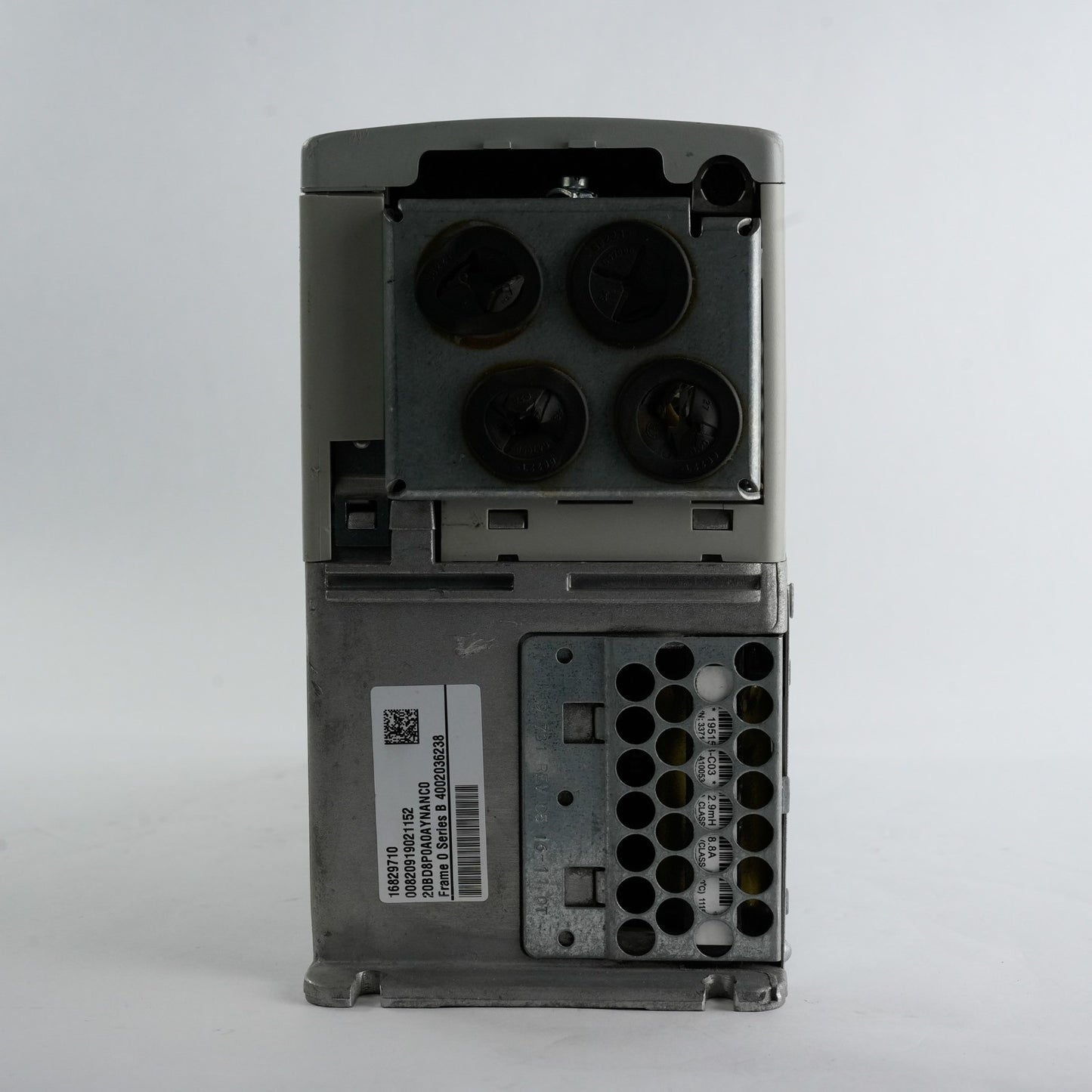 Allen Bradley 20BD8P0A0AYNANC0 /B PowerFlex 700 480V 5hp AC Drive