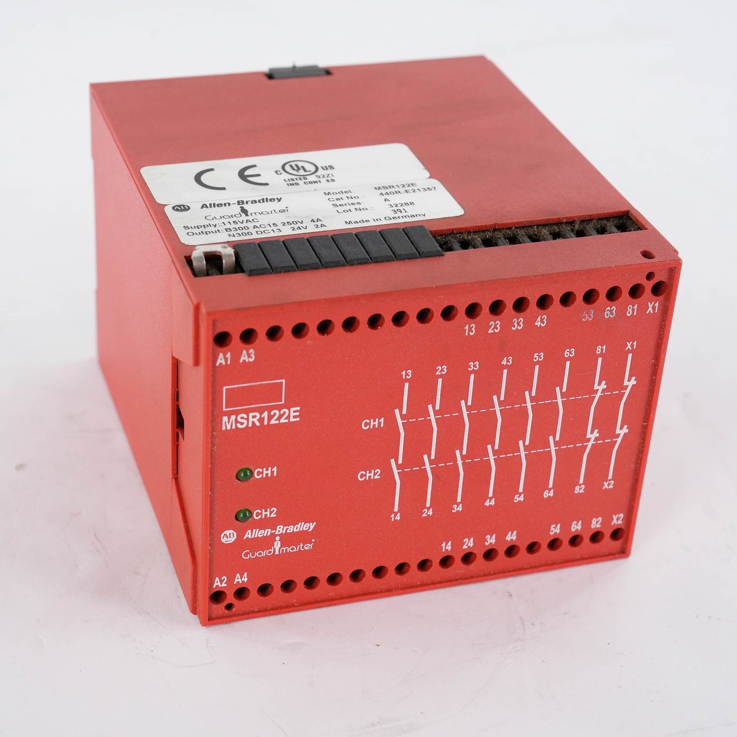 Allen Bradley 440R-E21357 Ser A MSR122E Guardmaster GSR SI Safety Relay 24V DC