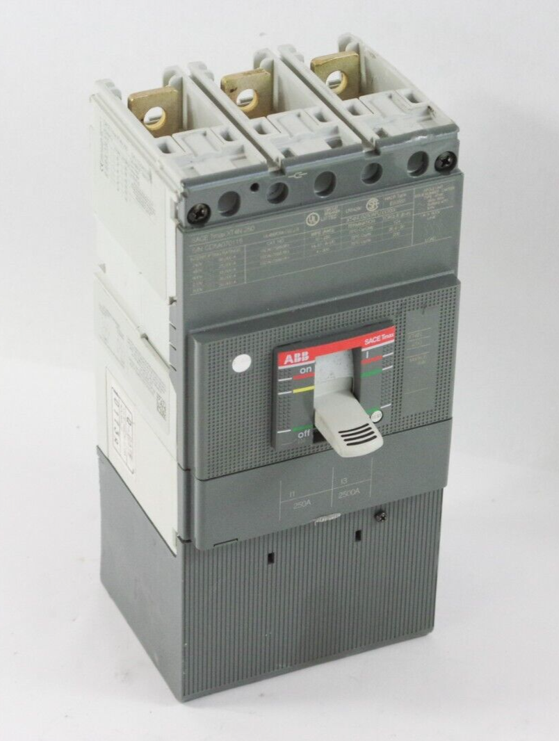 ABB Sace Tmax XT4N 250 Main Breaker 250A 2500A XT4NU3250AFL000XXX 3Ph 600V