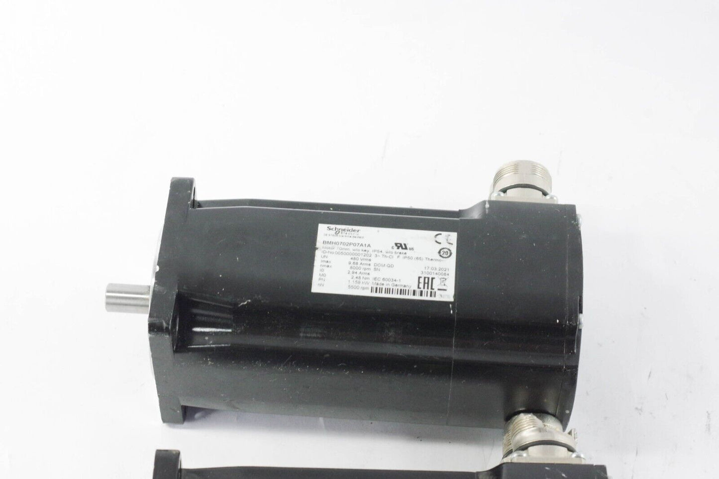 SCHNEIDER ELECTRIC BMH0702P07A1A / BMH 0702 P07A1A Servo Motor