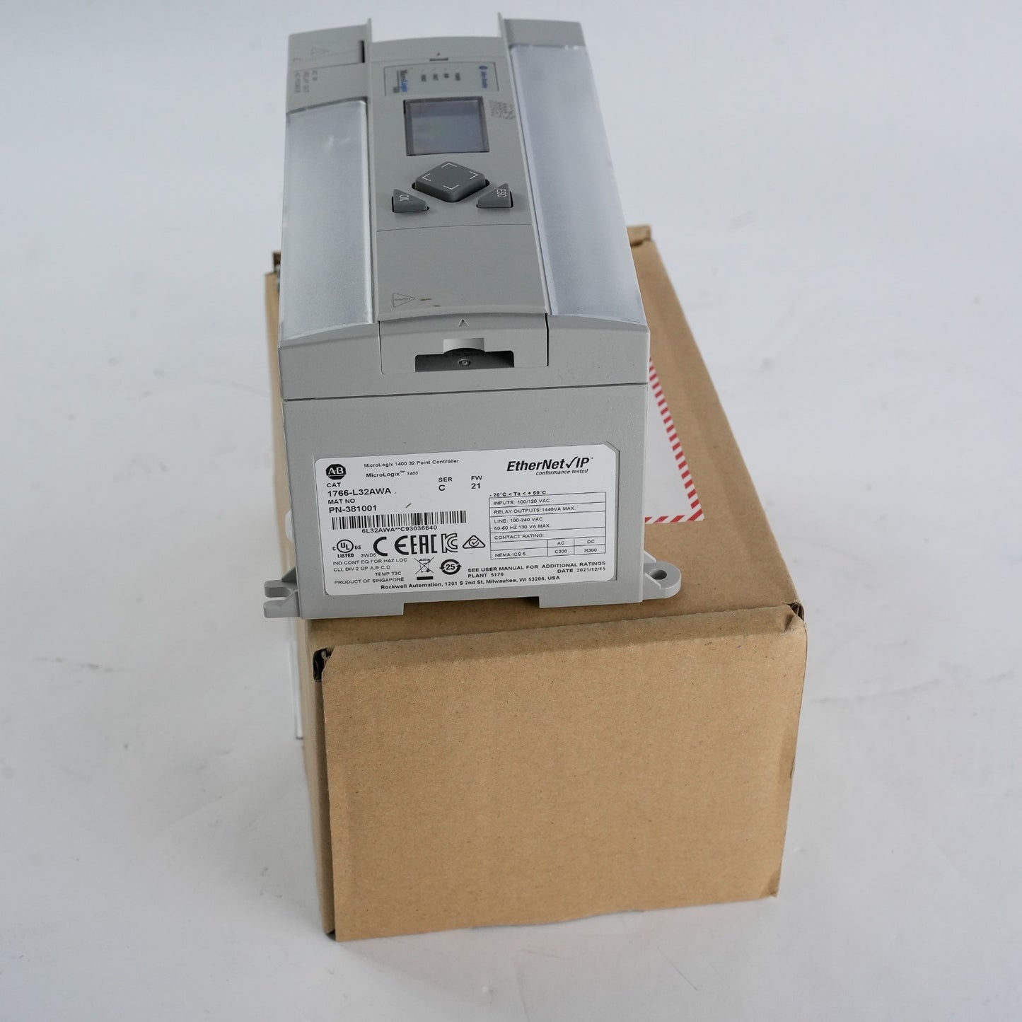 Allen Bradley 1766-L32AWA /C MicroLogix 1400 32-Point Controller - Open Box