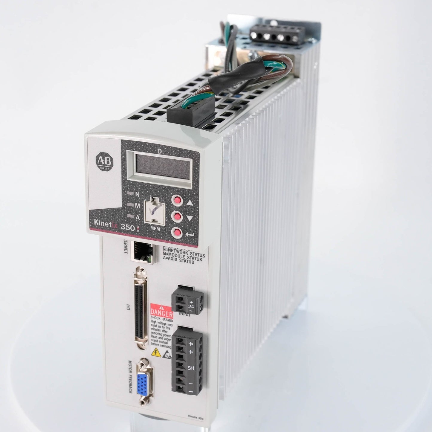 Allen Bradley 2097-V34PR3-LM /A Kinetix 350 Drive 480V 2A 1kW + 2097-F4 Filter