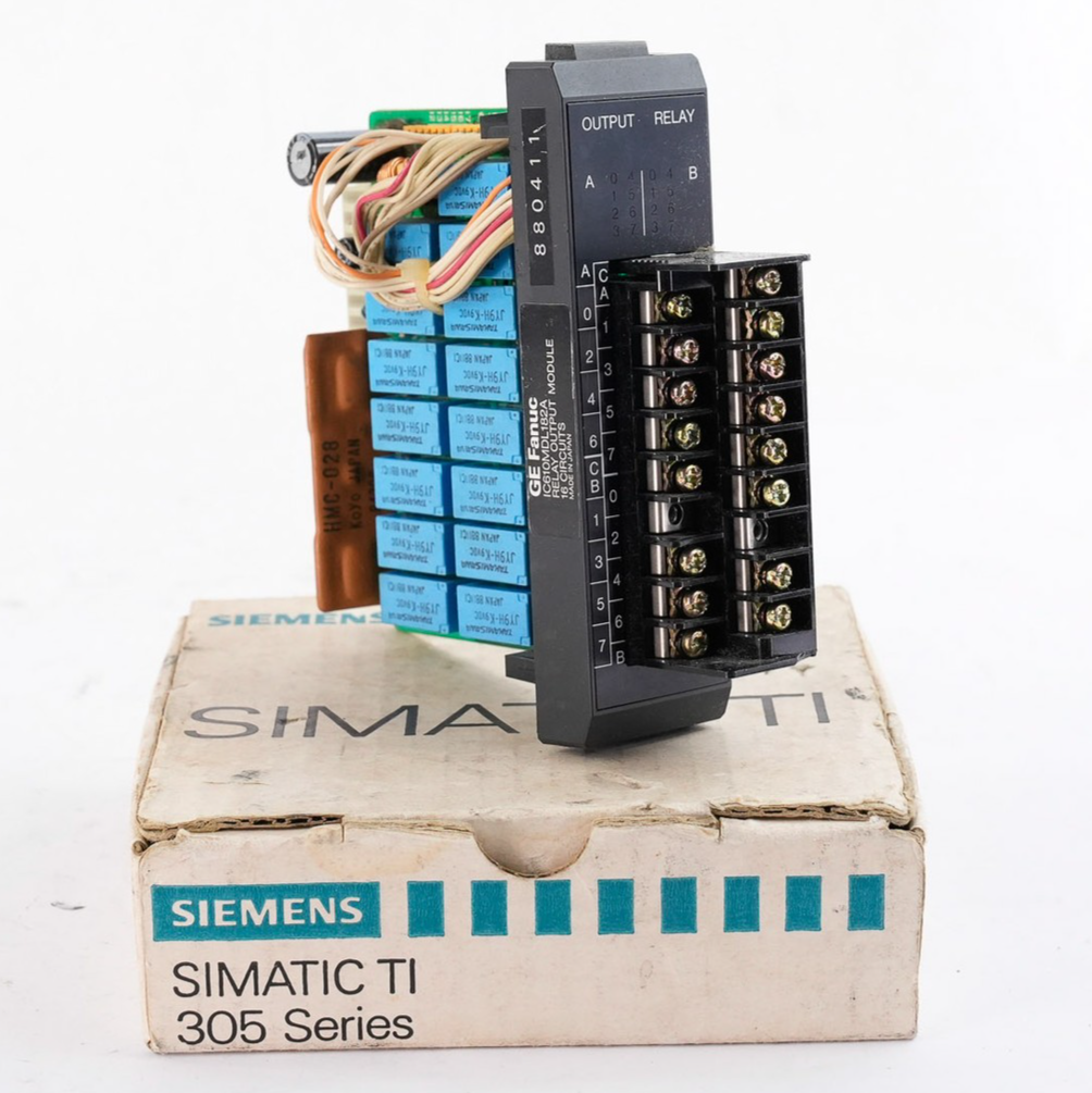 GE Fanuc IC610MDL182A Series One Relay Output Module - Open Box