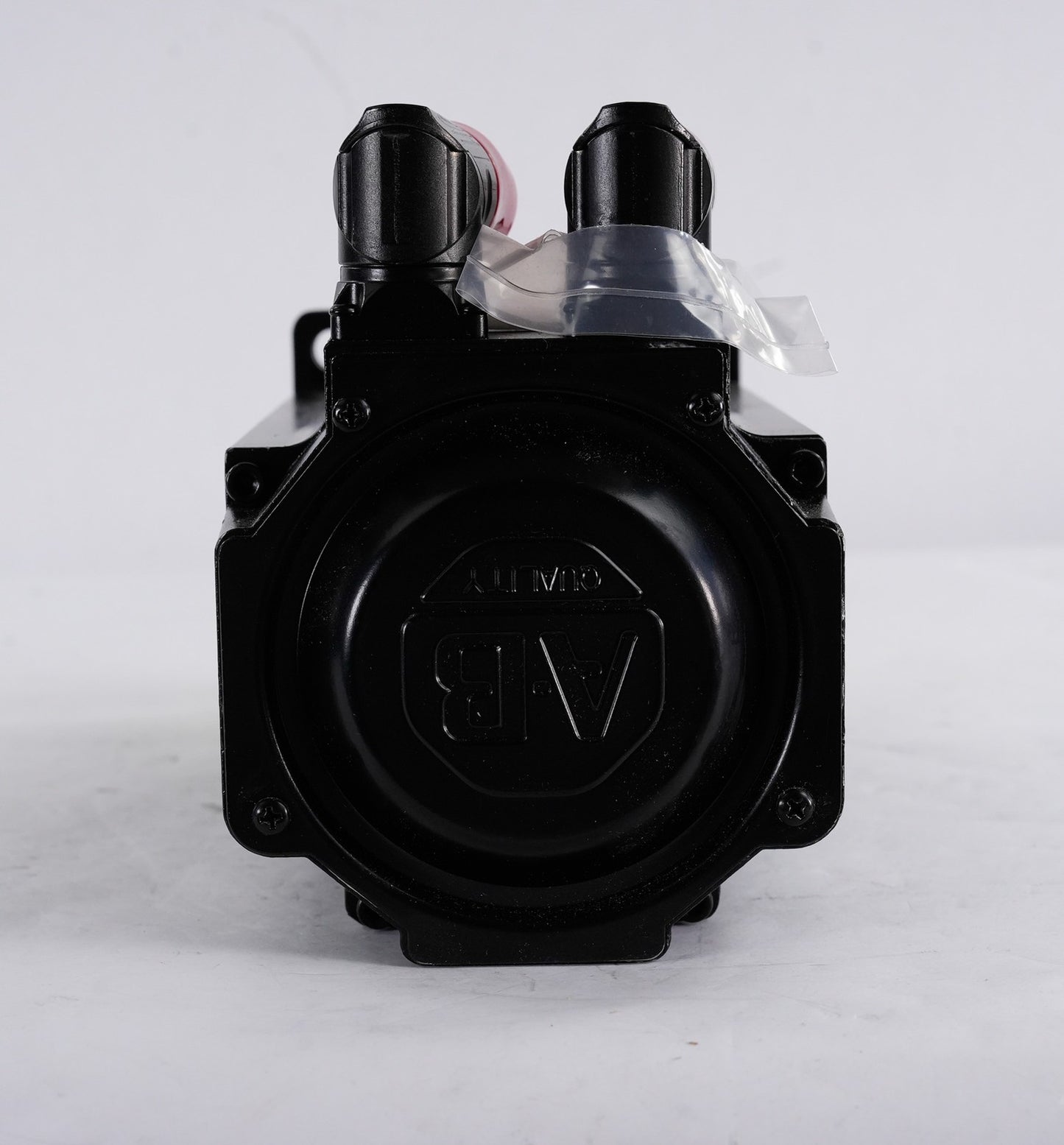 Allen Bradley MPM-B1304E-SJ72AA /A 3-Phase Inverter Duty AC Servo Motor No Box