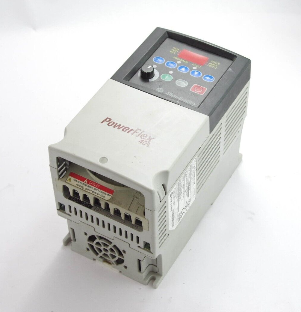 Allen Bradley 22B-D4P0N104 / 22BD4P0N104 Ser A PowerFlex 40 3-phase Input 5.7A