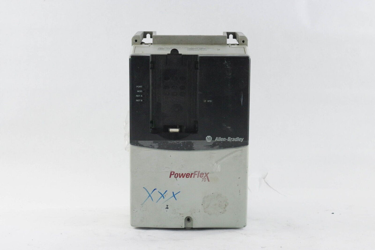 Allen Bradley 20AD011A0AYNANNN  PowerFlex 70 Drive - For Parts / Repair