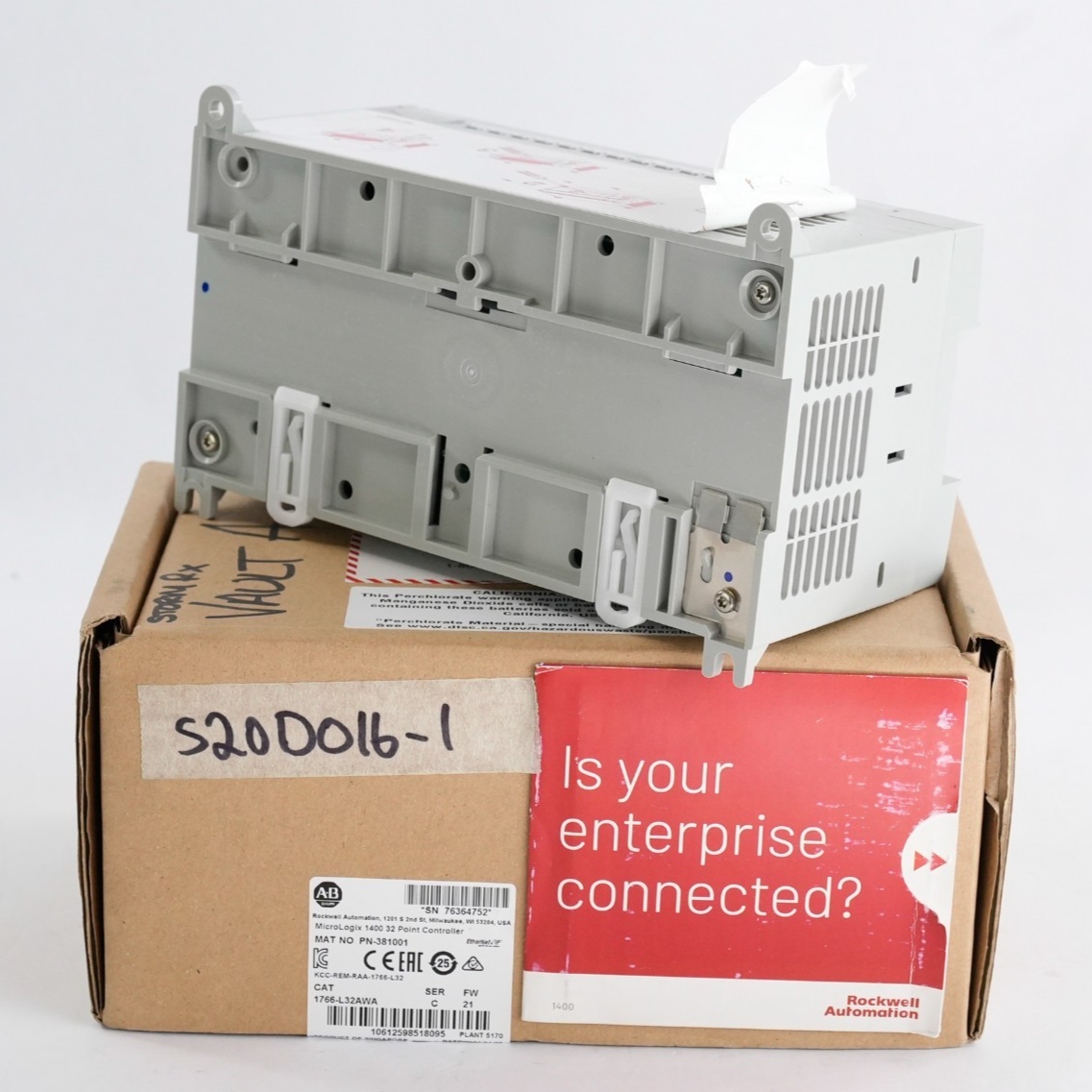 Allen Bradley 1766-L32AWA /C MicroLogix 1400 32 Point Controller - Open Box