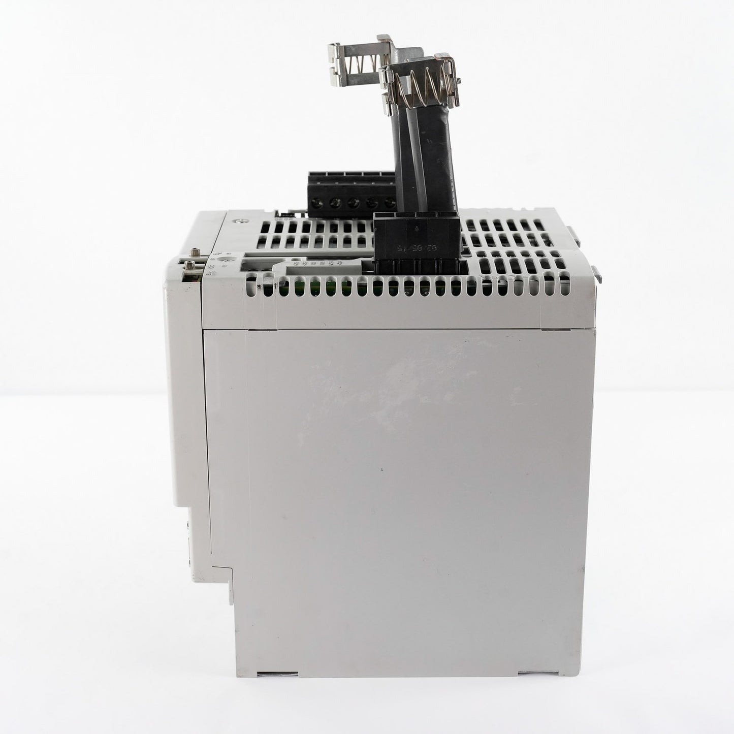 Allen Bradley 2094-BC07-M05-S /C Kinetix 6000 Integrated Axis Module +1 Year WTY