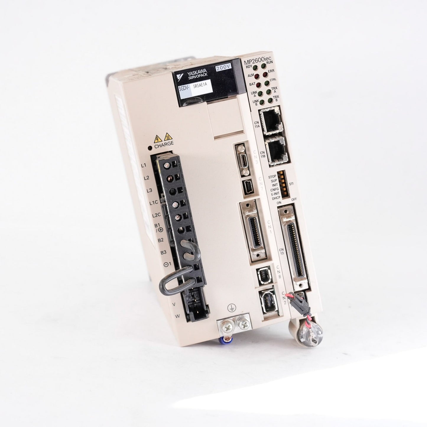 Yaskawa SGDV-5R5AE1A Servopack Servo Drive 3-Ph 230V 750W 5.5A SGDV5R5AE1A
