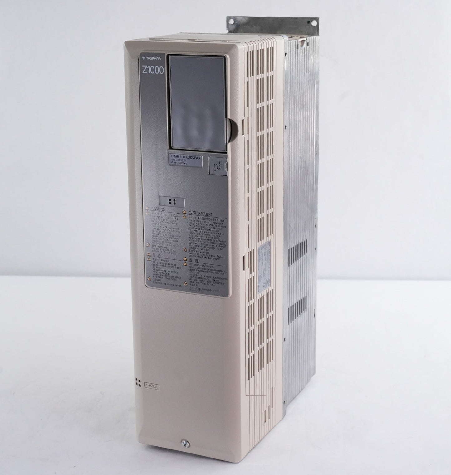Yaskawa CIMR-ZU4A0027FAA Rev B Z1000 Frequency Drive CIMRZU4A0027FAA