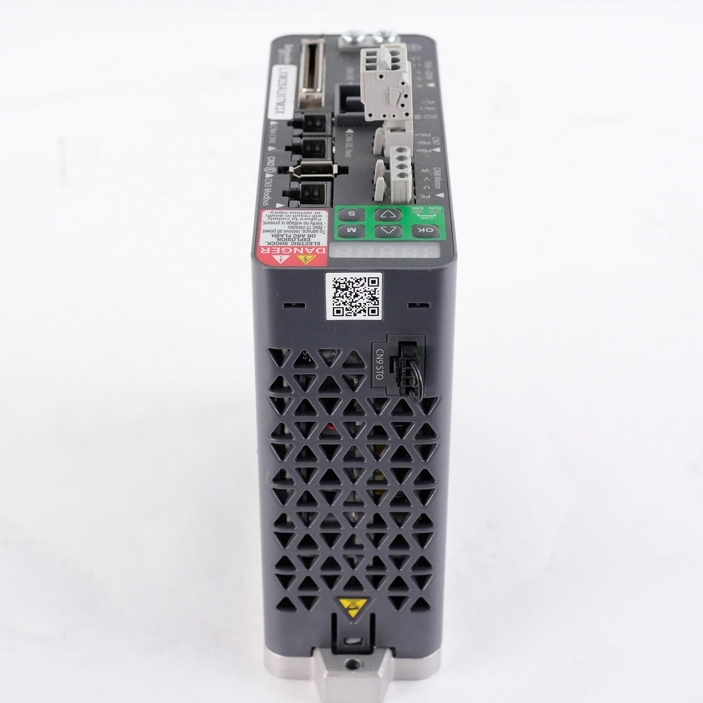 Schneider Electric LXM28AU07M3X Lexium 28 Servo Drive 220V 3-Phase 13.5A