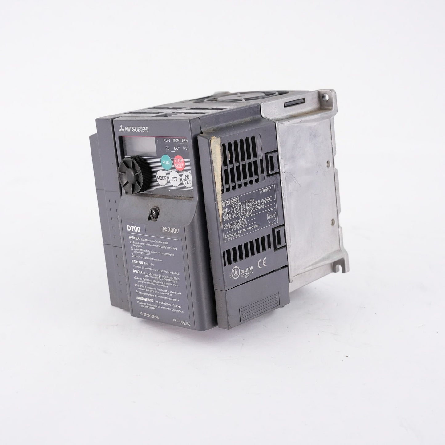 Mitsubishi FR-D720-100-NA Variable Frequency Drive 240V 3-Phase FRD720100NA