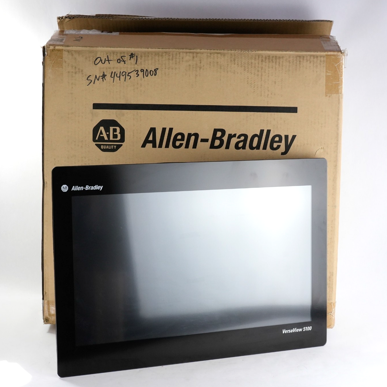 Allen Bradley 6200M-22WBN /A VersaView 5100 HMI 21.5'' Display 6200M22WBN