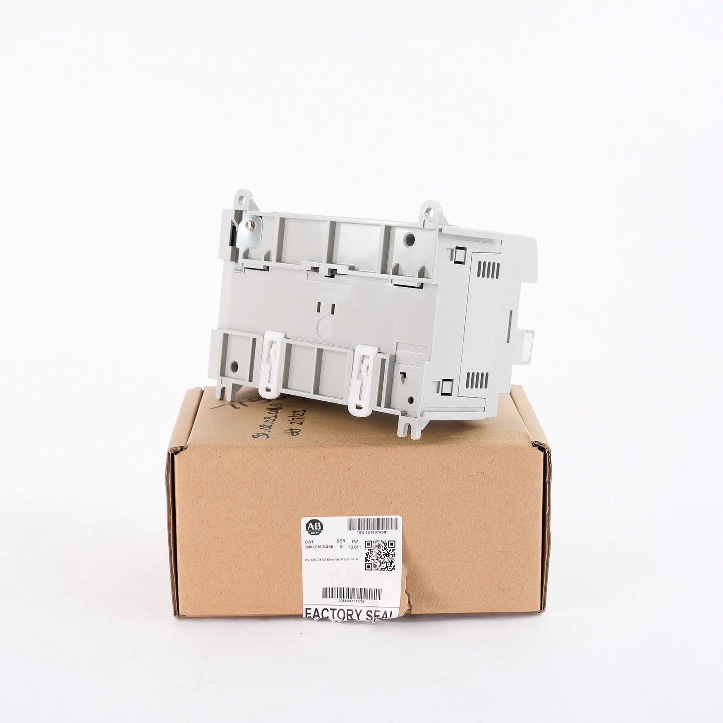 Allen Bradley 2080-LC50-24QBB /B Micro850 PLC 24 Point Controller - Open Box