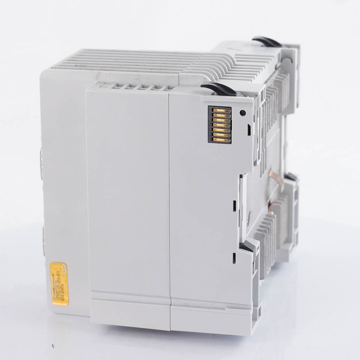 Lenze E32GAC10000M5H9XXX-02S13415000 E3827 Controller 3200C PLC