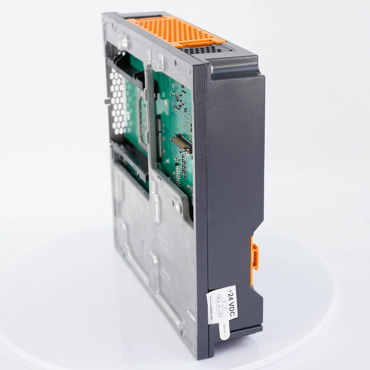 B&R 5Z000VBB0000R0-001 / 5PC901.TS17-03 Rev D5 Industrial PC for Panel PC 900