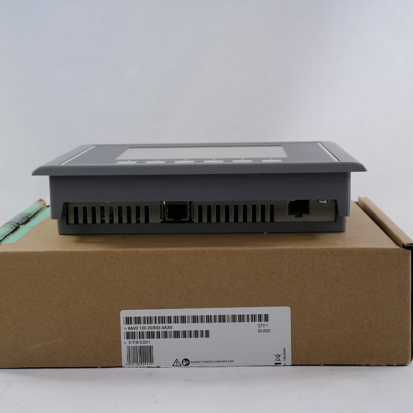 Siemens POL8T7.50/STD Touch Panel SS5626-H875-A100 P0L8T7.50/STD - Open Box