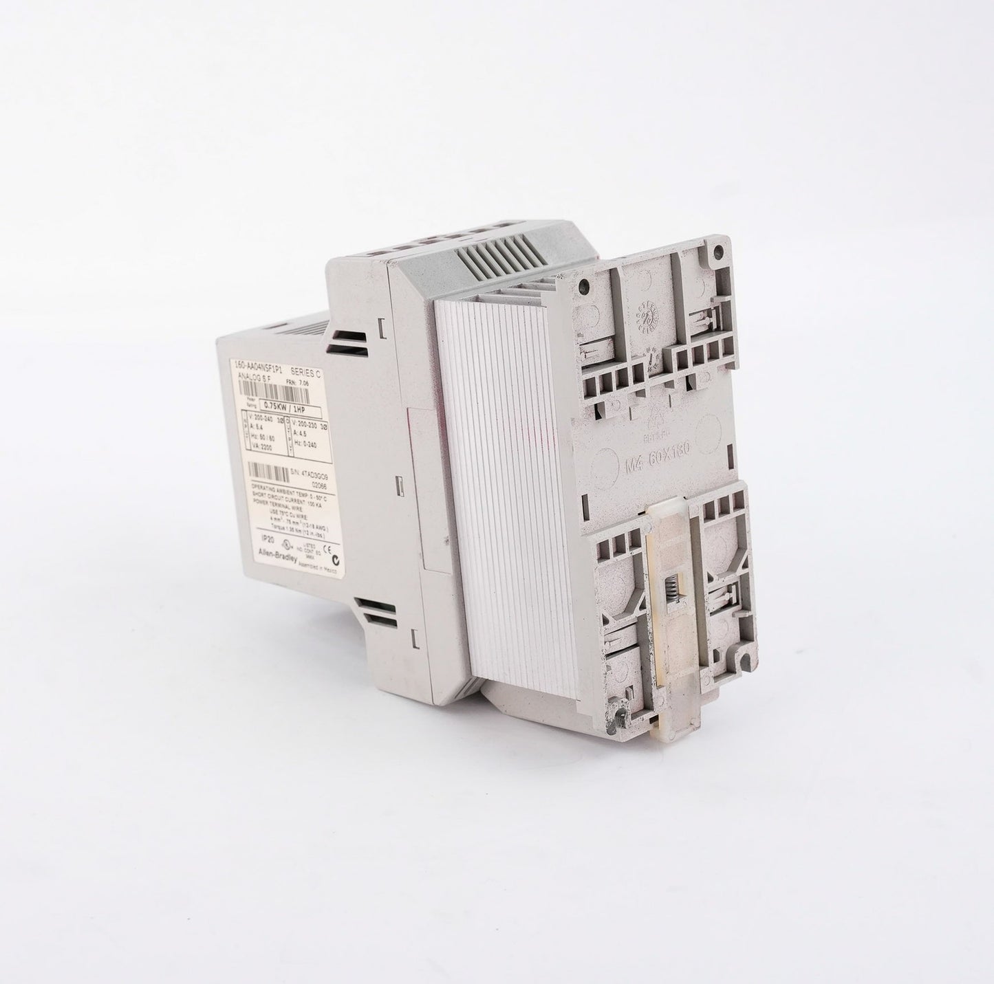 Allen Bradley 160-AA04NSF1P1 /C AC Drive 0.75kW 1HP 200-240V 160AA04NSF1P1