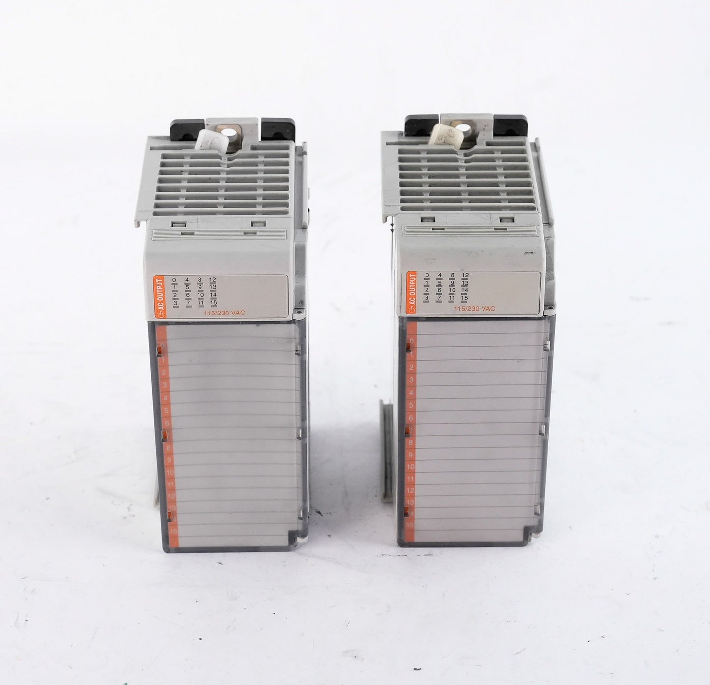 Allen Bradley 1769-OA16 /A CompactLogix 16-Pt Output Module 1769OA16