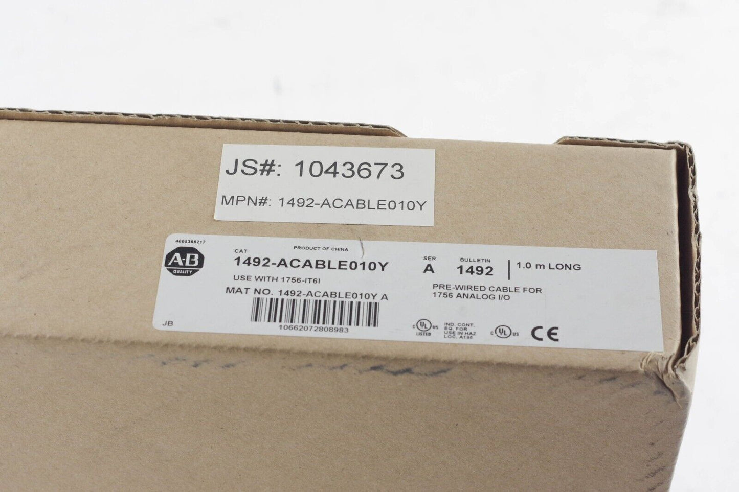 Allen Bradley 1492-ACABLE010Y SER A Pre-Wired Cable 1M 1756 I/O