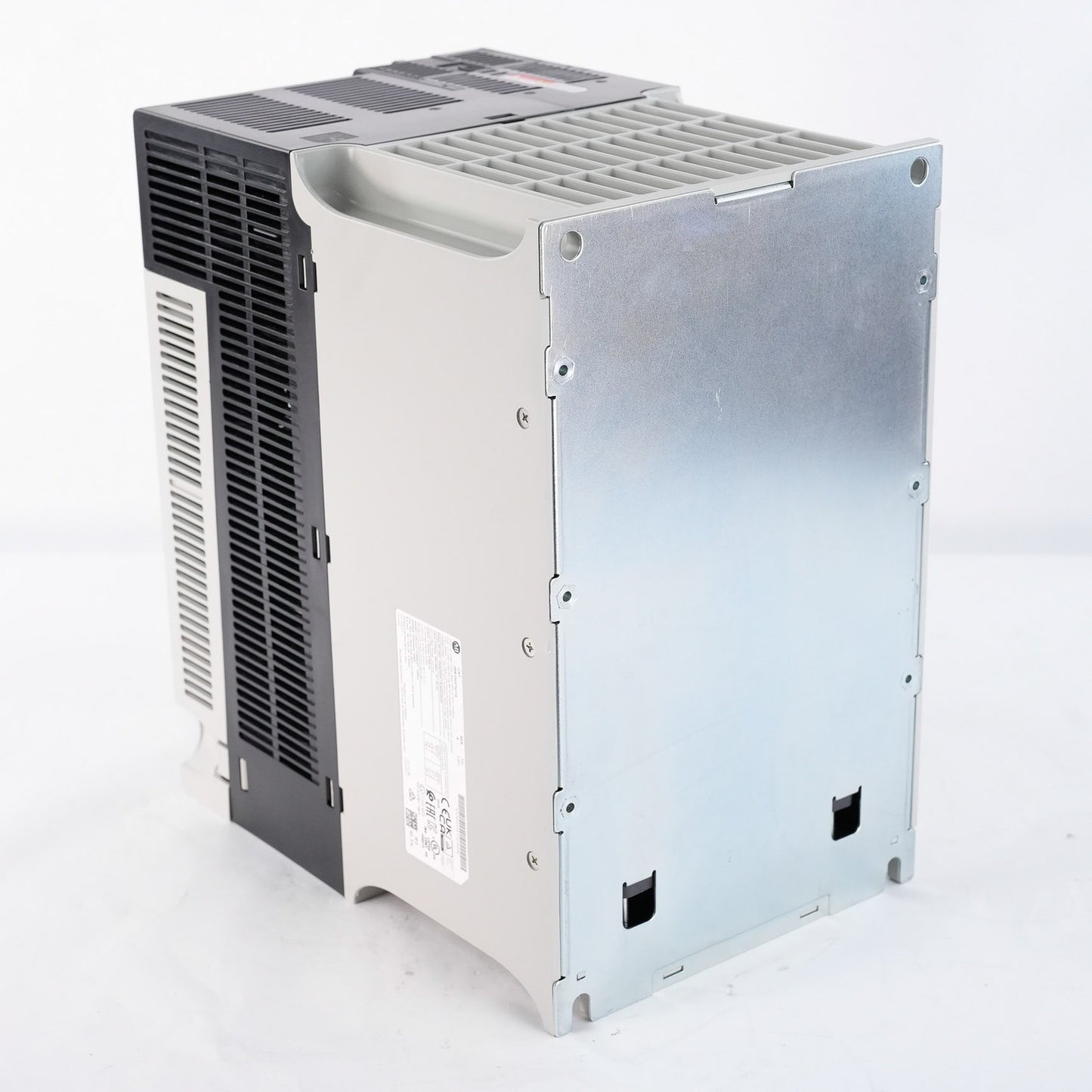 Allen Bradley 25B-D037N114 /A PowerFlex 525 AC Drive 480V 3-Ph 25HP - Open Box