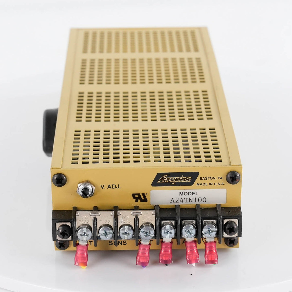 Acopian A20NT100 Narrow Profile Power Supply 20V 1A 100-132VAC In A20NT100