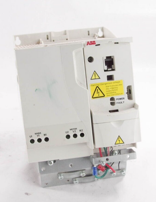 ABB ACS310-03U-13A8-4 ABB ACS310 VFD DRIVE 7.5 HP - For Parts or Repair