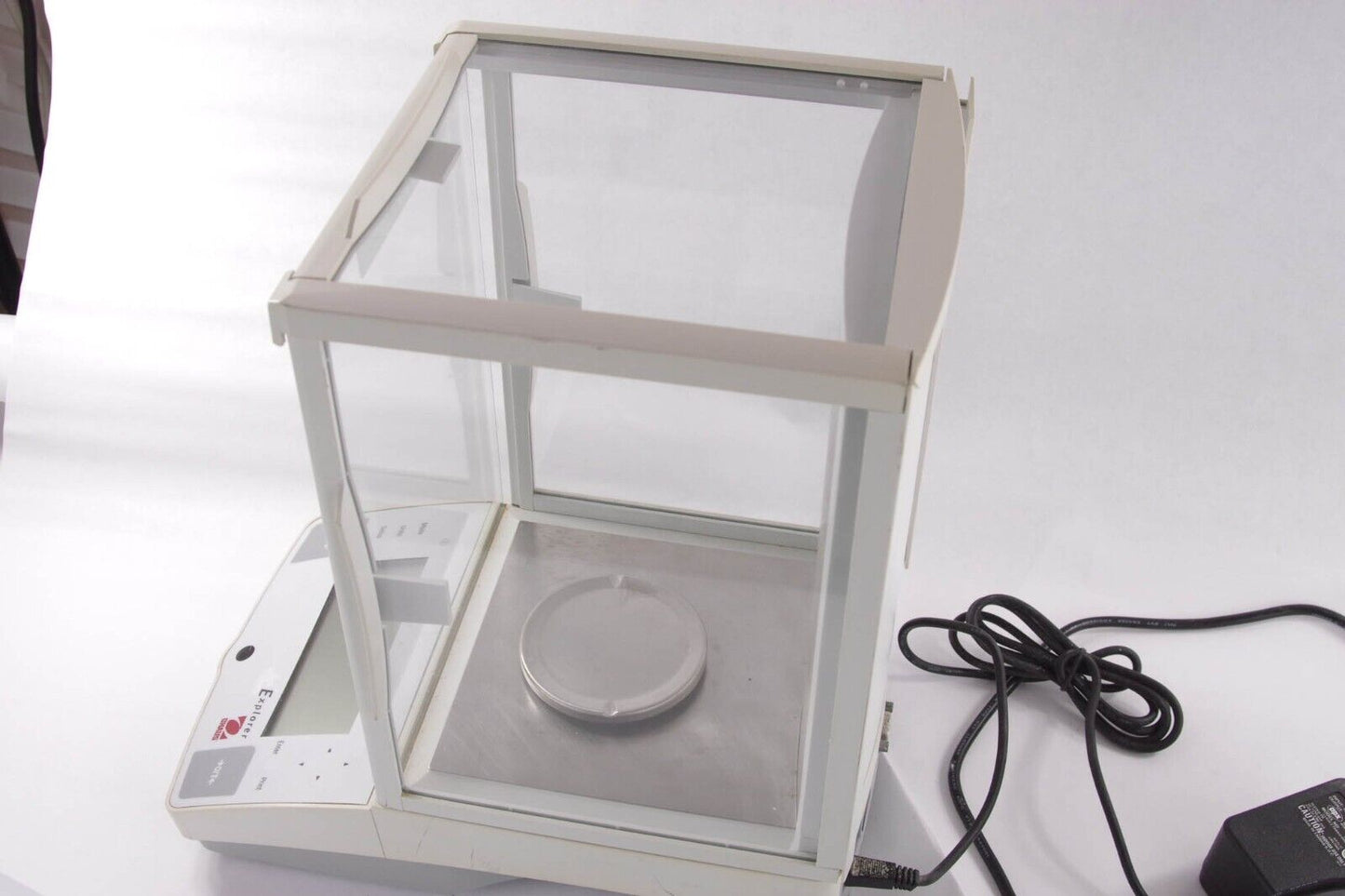 Ohaus E01140 Explorer Analytical Balance 110g Capacity / d=0.1mg Weight Verified