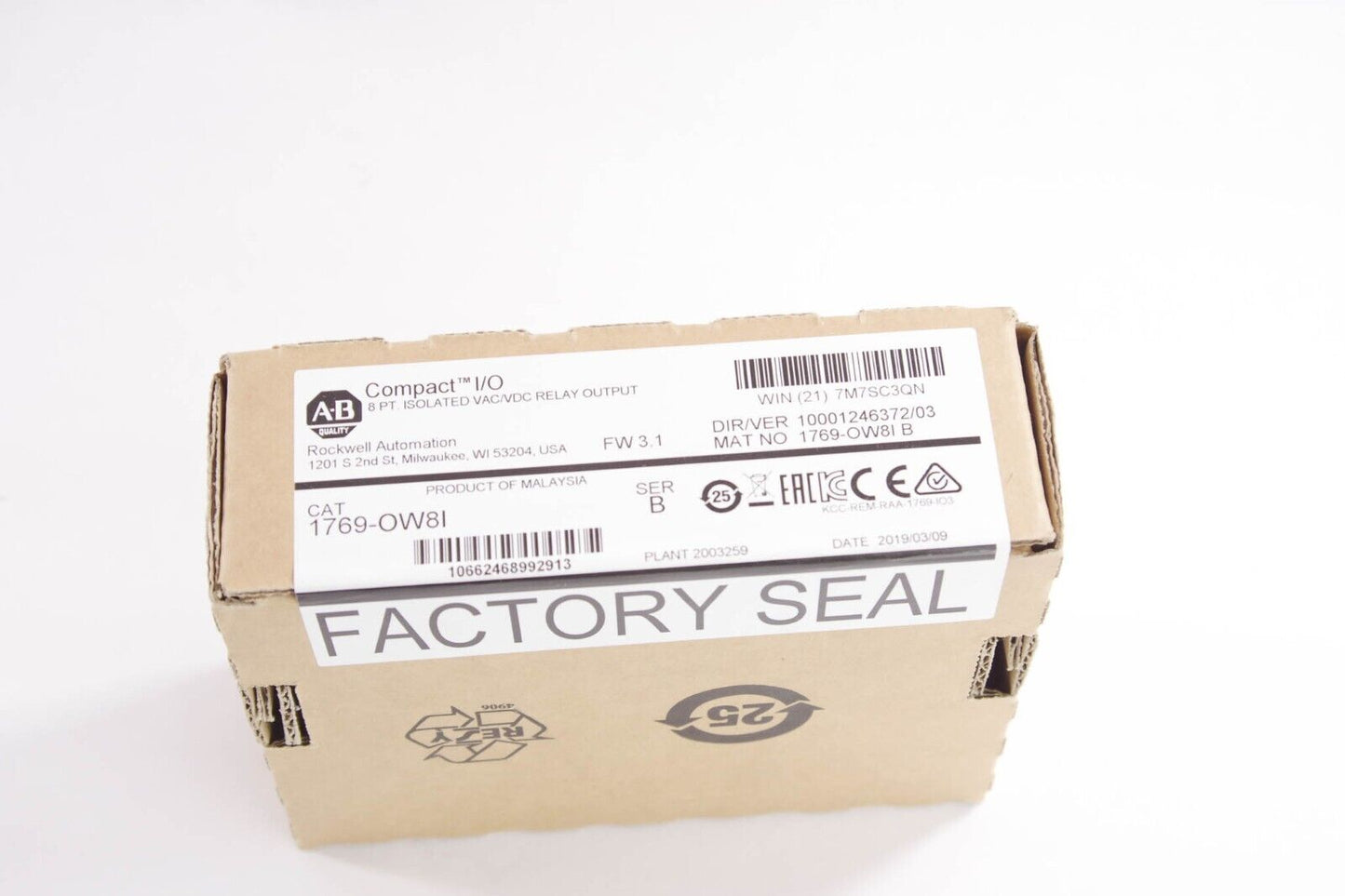 Allen-Bradley 1769-OW8I / 1769OW8I SER B CompactLogix Relay Output