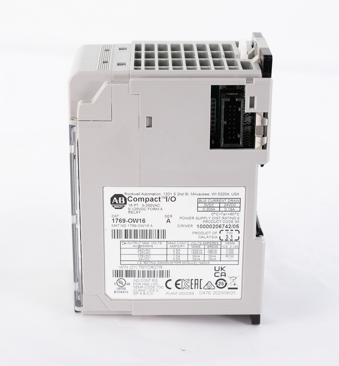 Allen Bradley 1769-OW16 /A CompactLogix 16-Pt Relay Output Module - Open Box