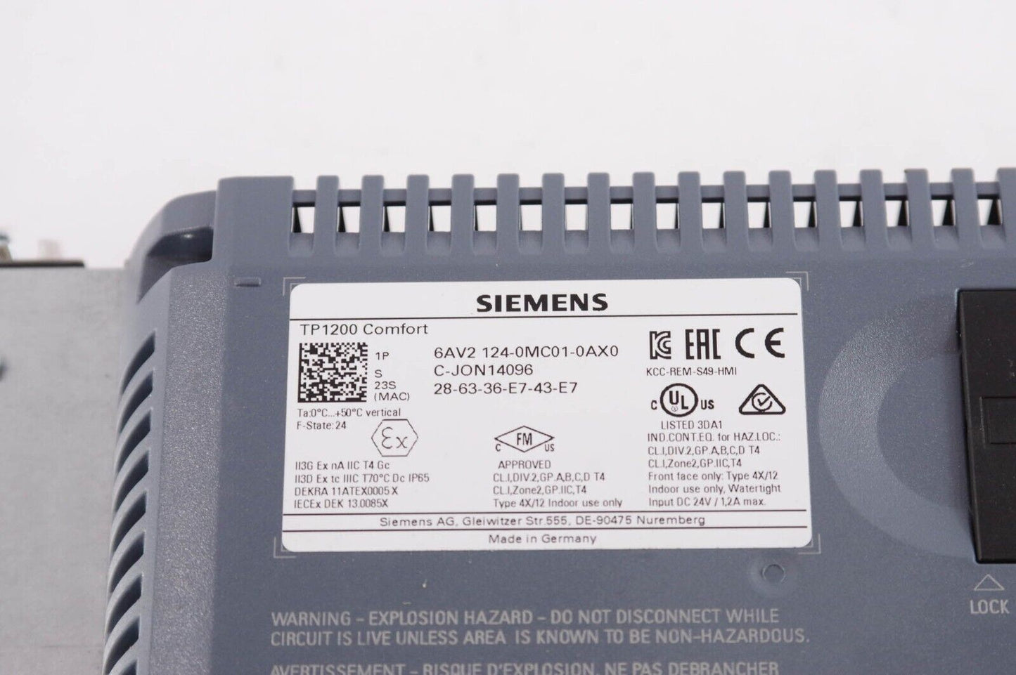 Siemens 6AV2 124-0MC01-0AX0 / 6AV21240MC010AX0  Simatic HMI TP1200 Comfort Panel