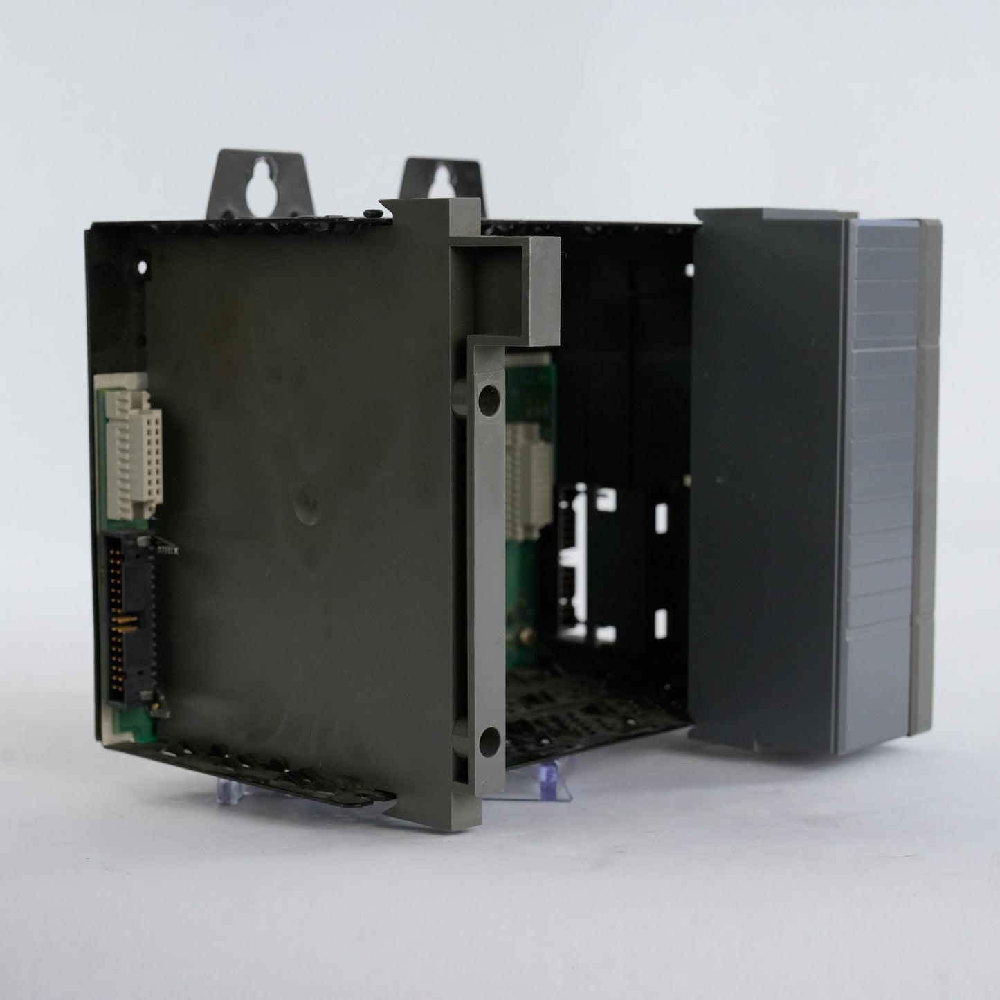 Allen Bradley 1746-A4 /B SLC 500 4-Slot Rack Chassis 1746A4