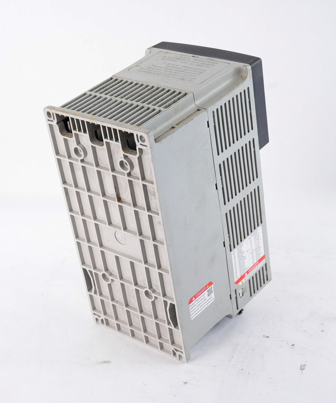Allen Bradley 22B-D012N104 /A PowerFlex 40 AC Drive 480V 3PH 22BD012N104
