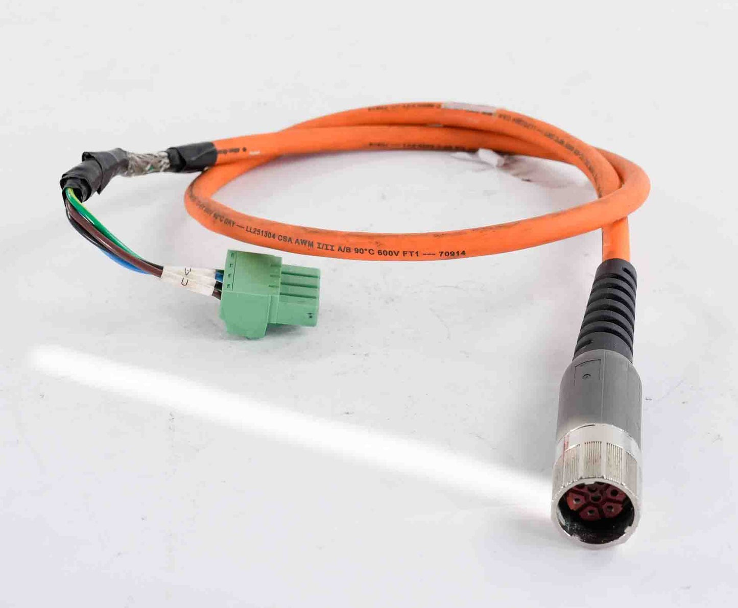 Allen Bradley 2090-CPWM7DF-14AA05 /A Servo Power Cable 33" 2090CPWM7DF14AA05
