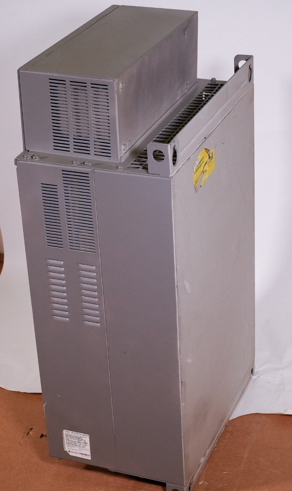 Allen Bradley 22C-D170A103 PowerFlex 400 Drive 480V 125HP 22CD170A103 + Warranty