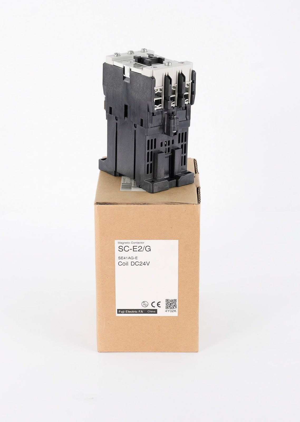 Fuji Electric SC-E2 G Magnetic Contactor 3-Pole 600V SCE2G - Open Box