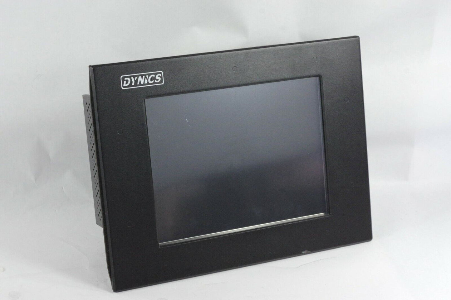 Dynics PV10PTBTMIDJD1AE19TM3 1" PV PANEL MOUNT INDUSTRIAL TOUCHSCREEN PC 4:3