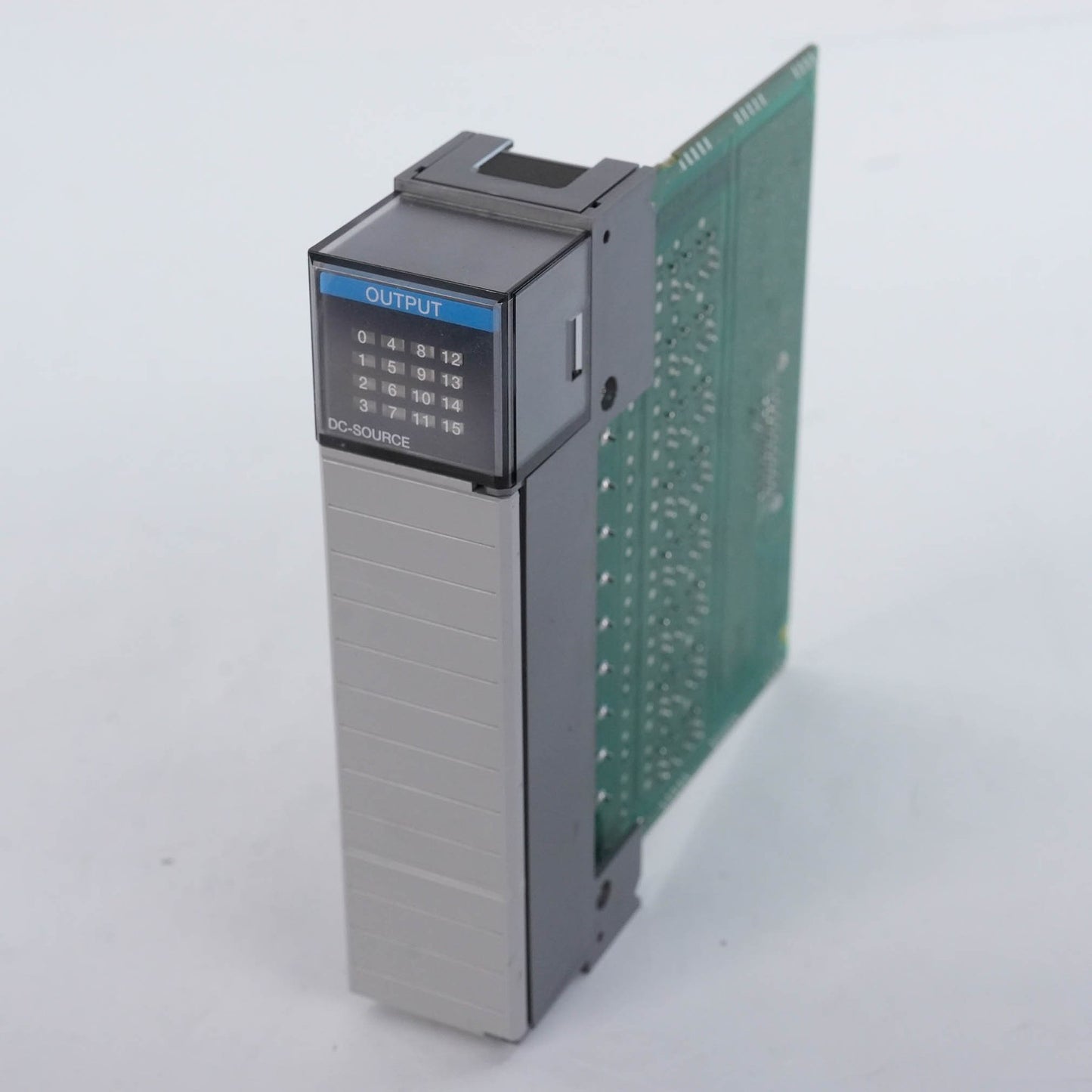 Allen Bradley 1746-OB16 Ser D SLC 500 24VDC Transistor Output Module 1746OB16