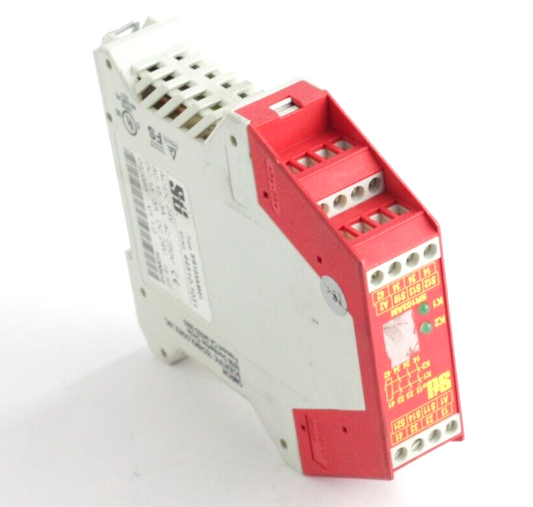 Scientific Technologies STI SR103AM01 Safety Relay AC/DC 24V 44510-1031