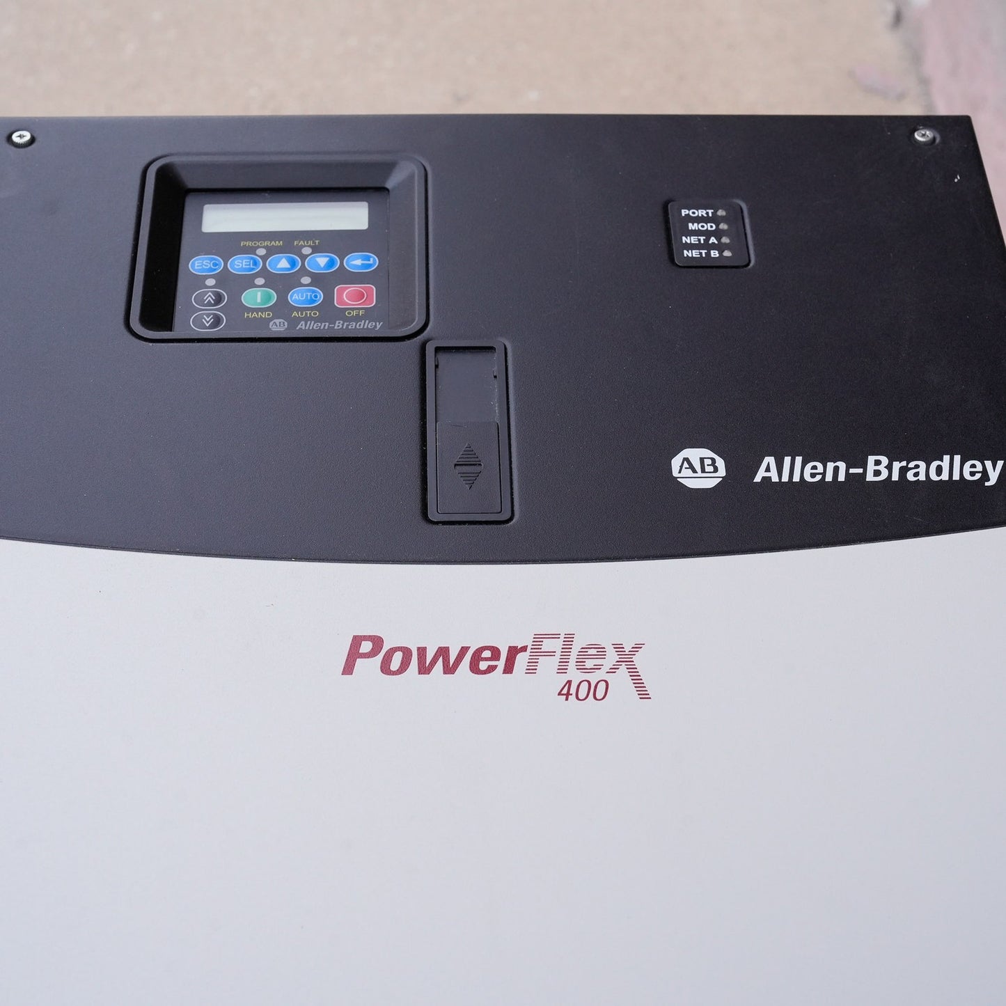 Allen Bradley 22C-D142A103 /A PowerFlex 400 AC Drive 480V 100HP + 1YR Warranty