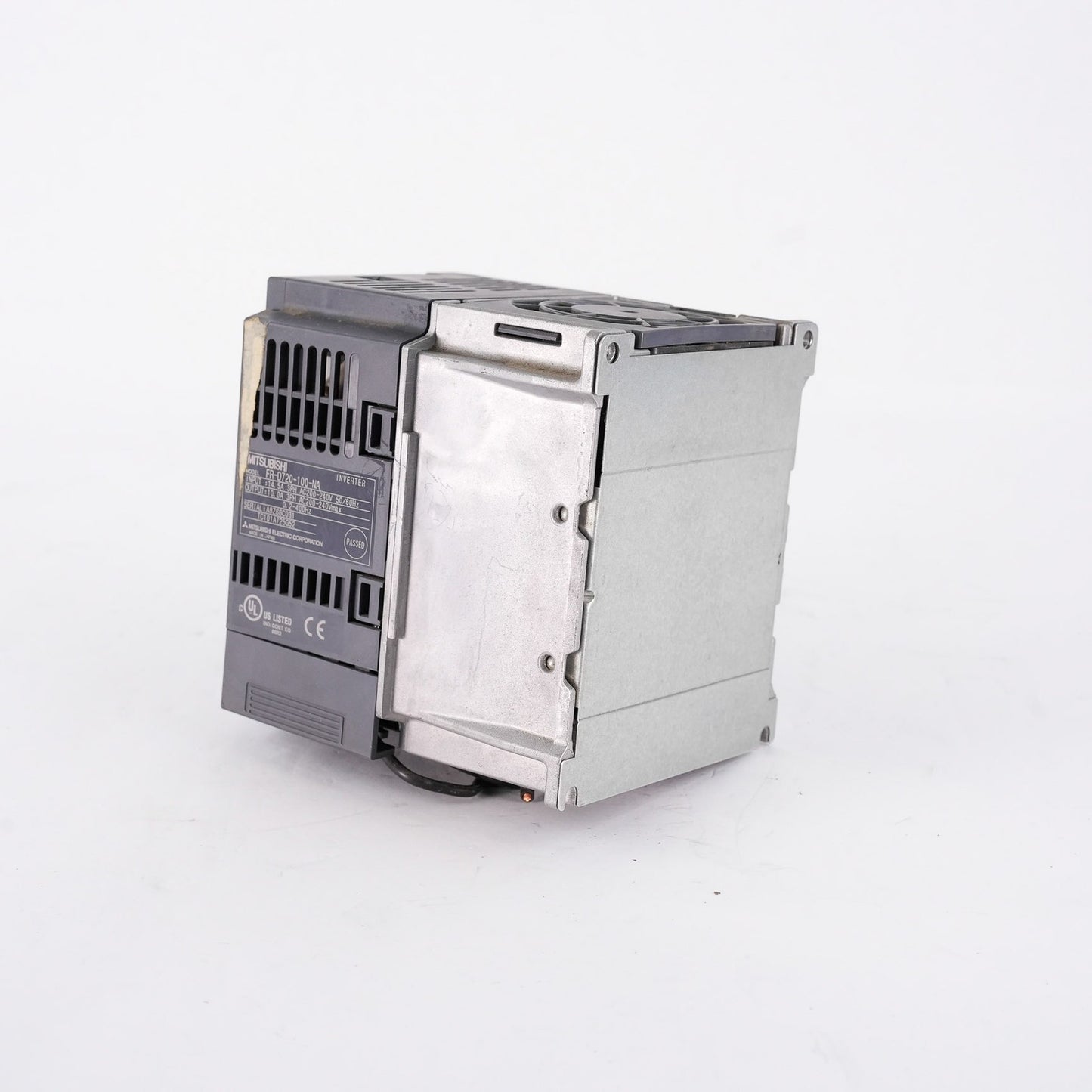 Mitsubishi FR-D720-100-NA Variable Frequency Drive 240V 3-Phase FRD720100NA