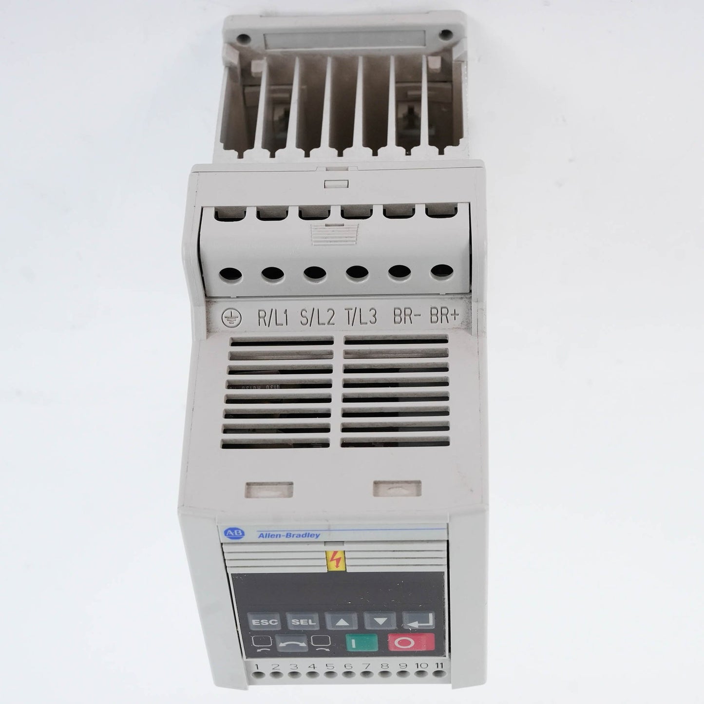 Allen Bradley 160-AA02NPS1P1 Ser C Bulletin 160 AC Drive 200-240V 0.37kW 0.5HP
