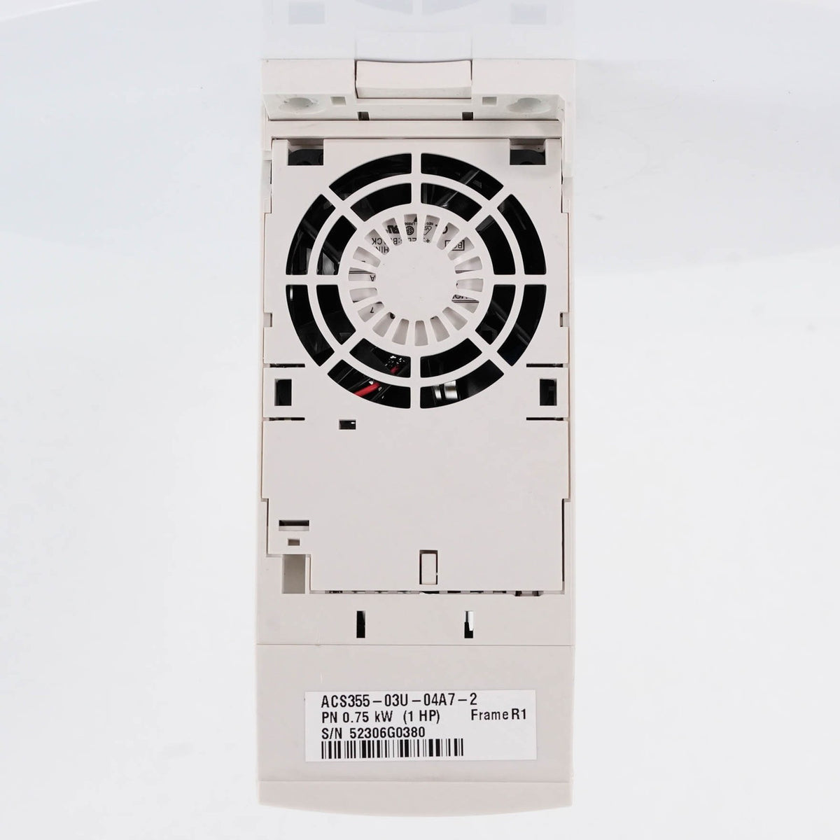 ABB ACS355-03U-04A7-2 AC Drive 3-Phase 240V 1HP 4.7A IP20 ACS35503U04A72 VFD